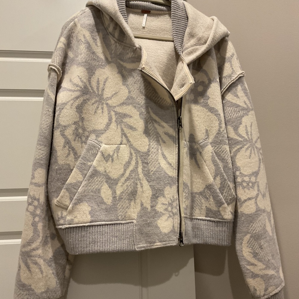 Free People Gray and Cream Knit Sweater